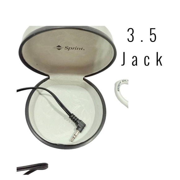 BodyGlove Y2K earphones - Picture 3 of 5